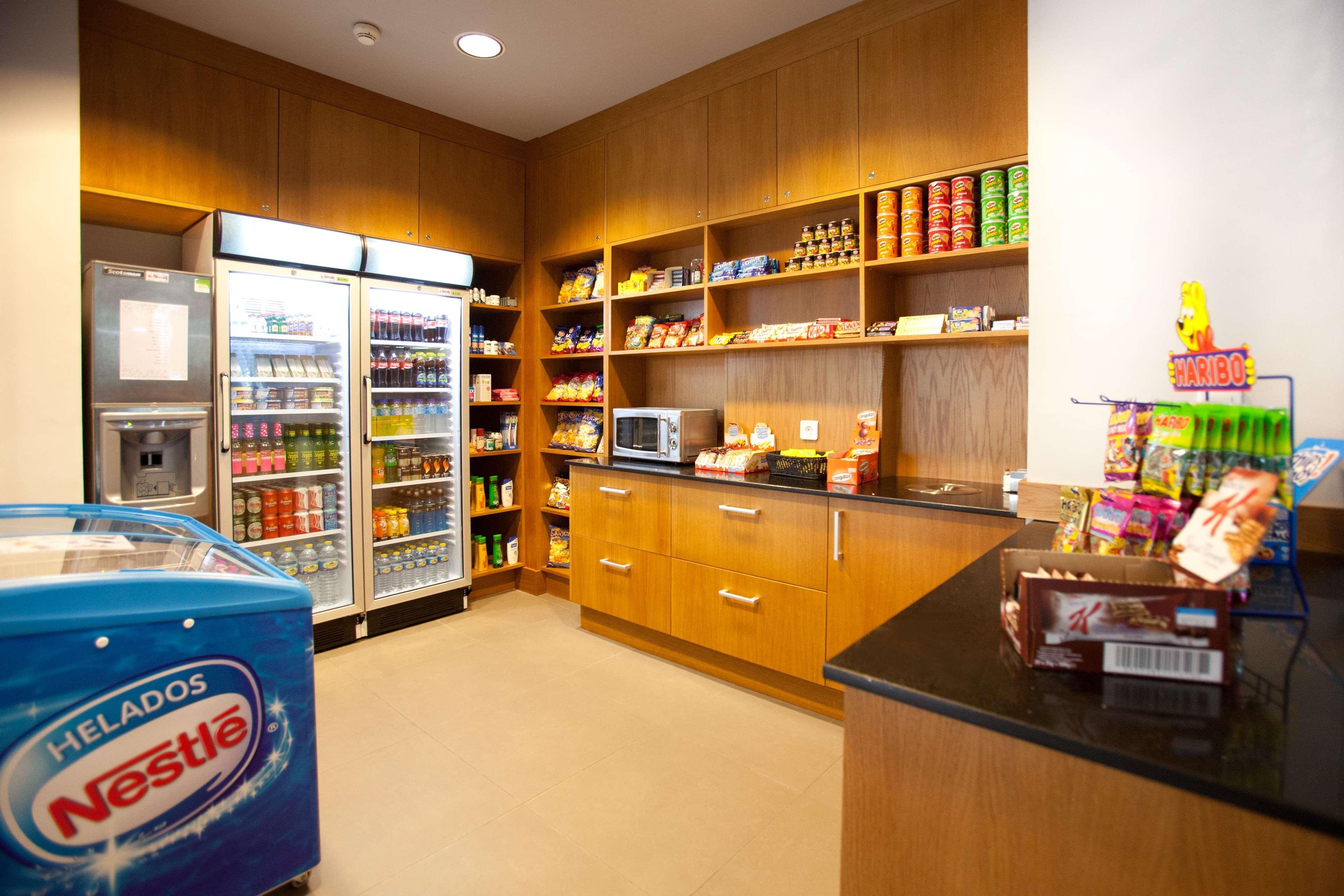 Hilton Garden Hotell 4*