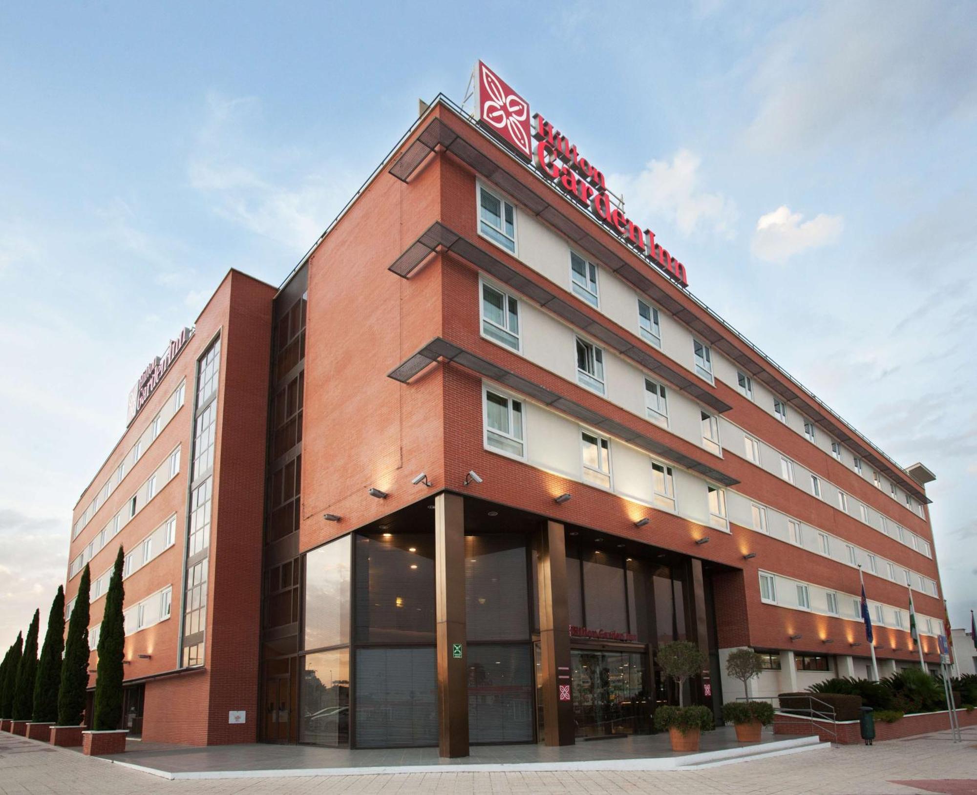 Hotell Hilton Garden 4*